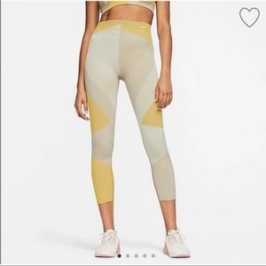 Nike Sculpt Lux Yellow/ Grey Colorblock Leggings.
